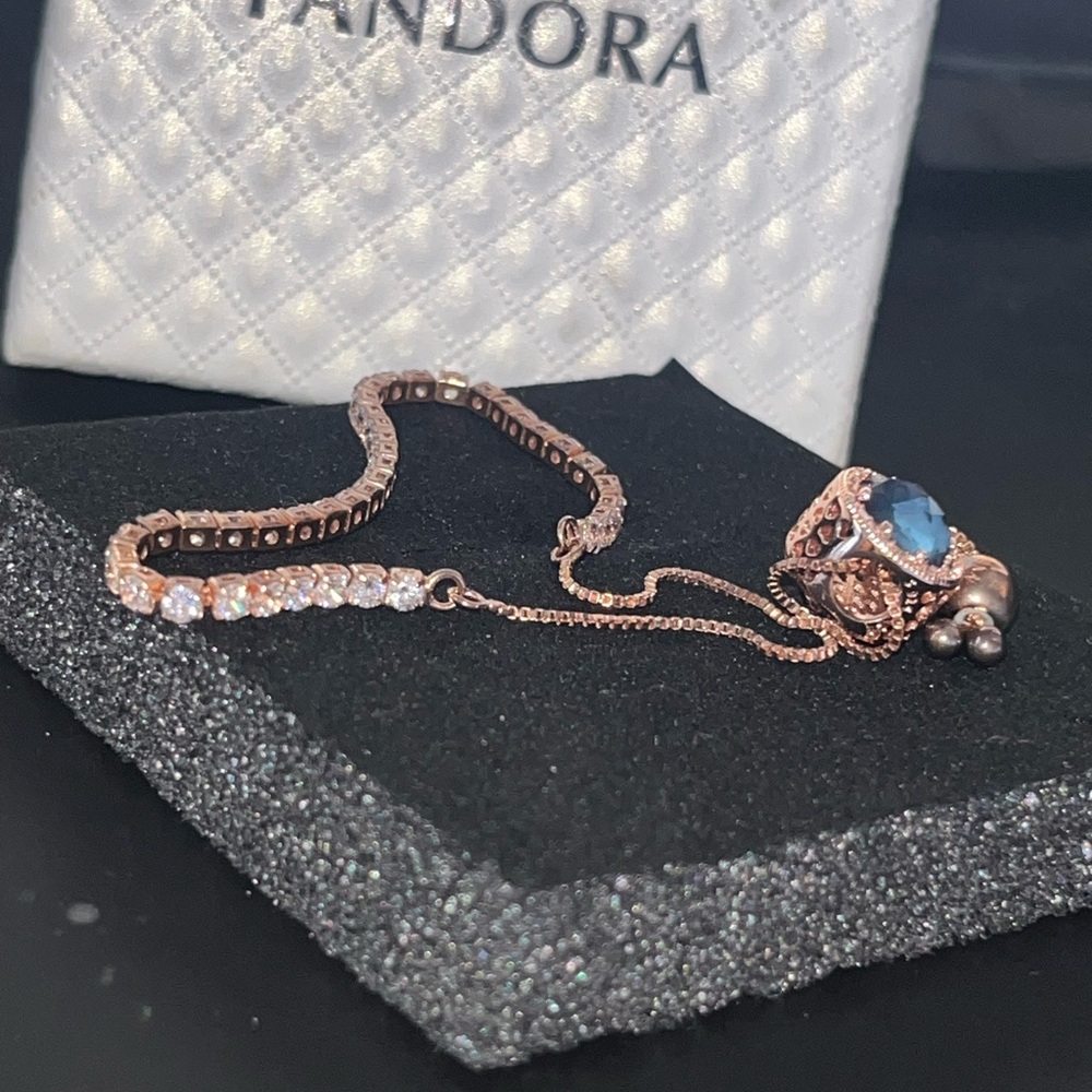 Pandora bracelet like new